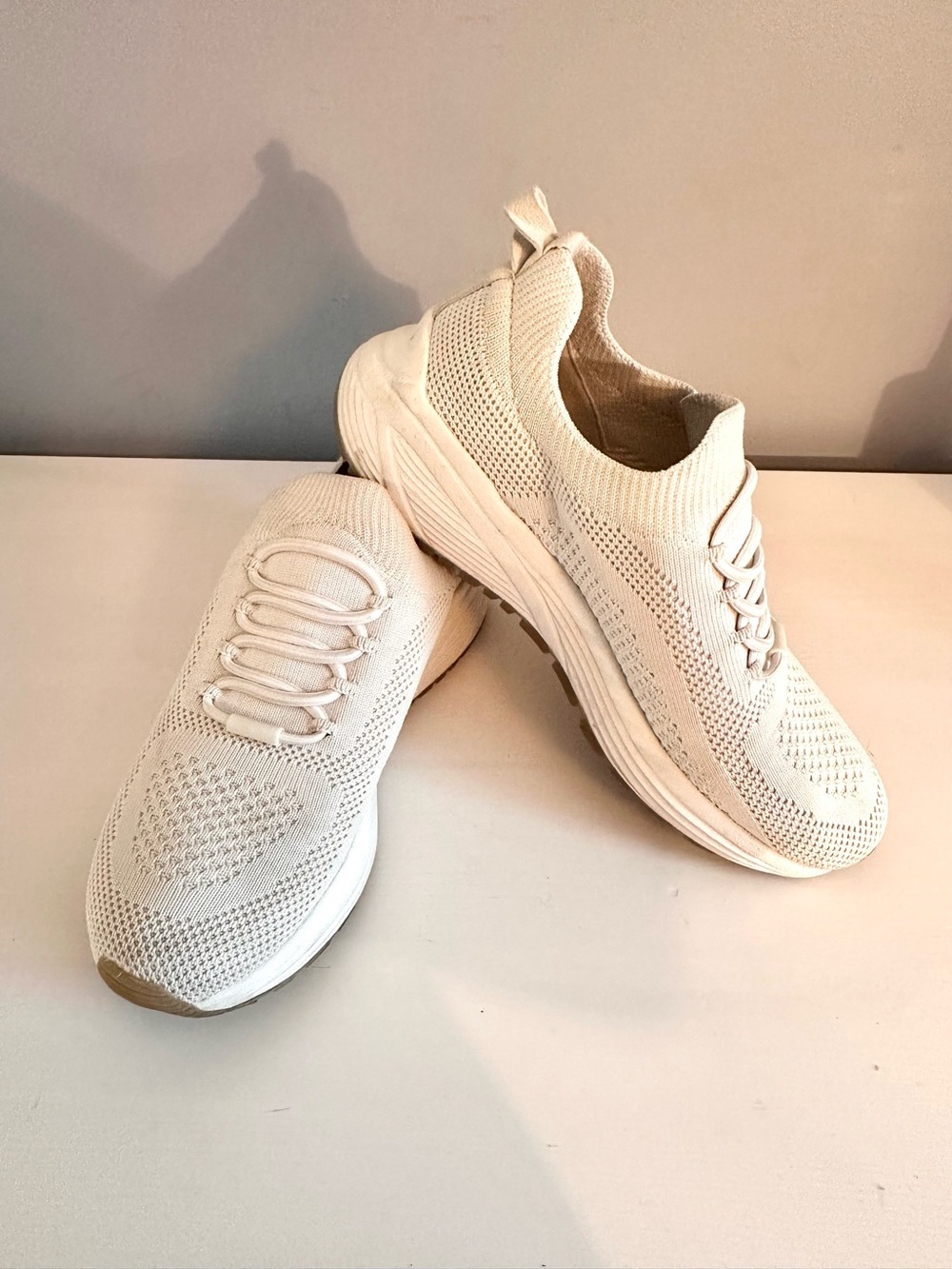 Skechers - Womens Bobs Sparrow 2.0, Allegiance Crew Sneaker, Off White, Size 7
